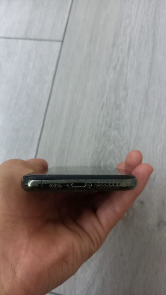 iPhone 11 pro 50000
