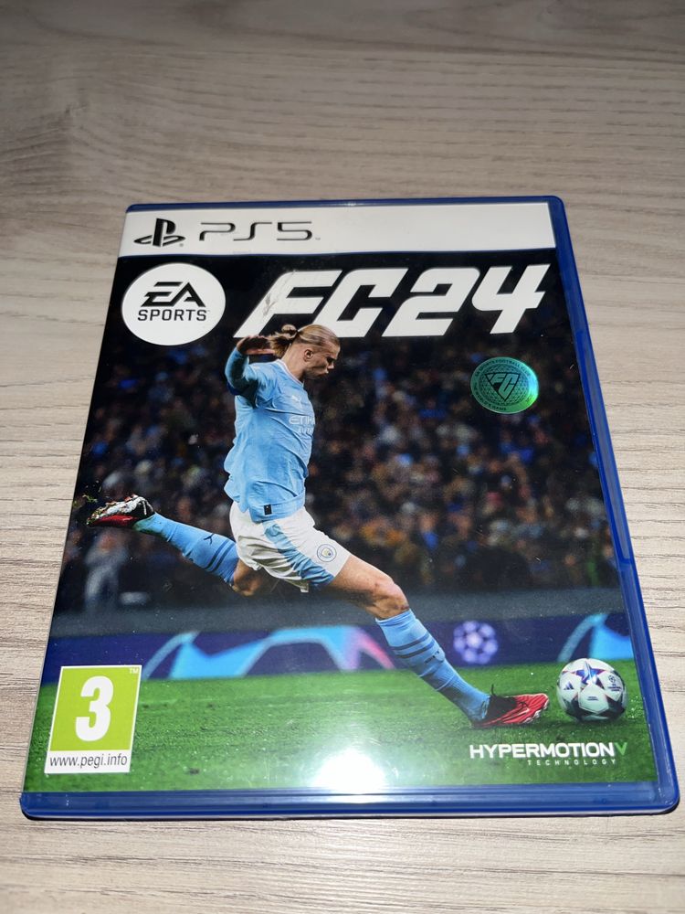 * FC 24 для PS5 *