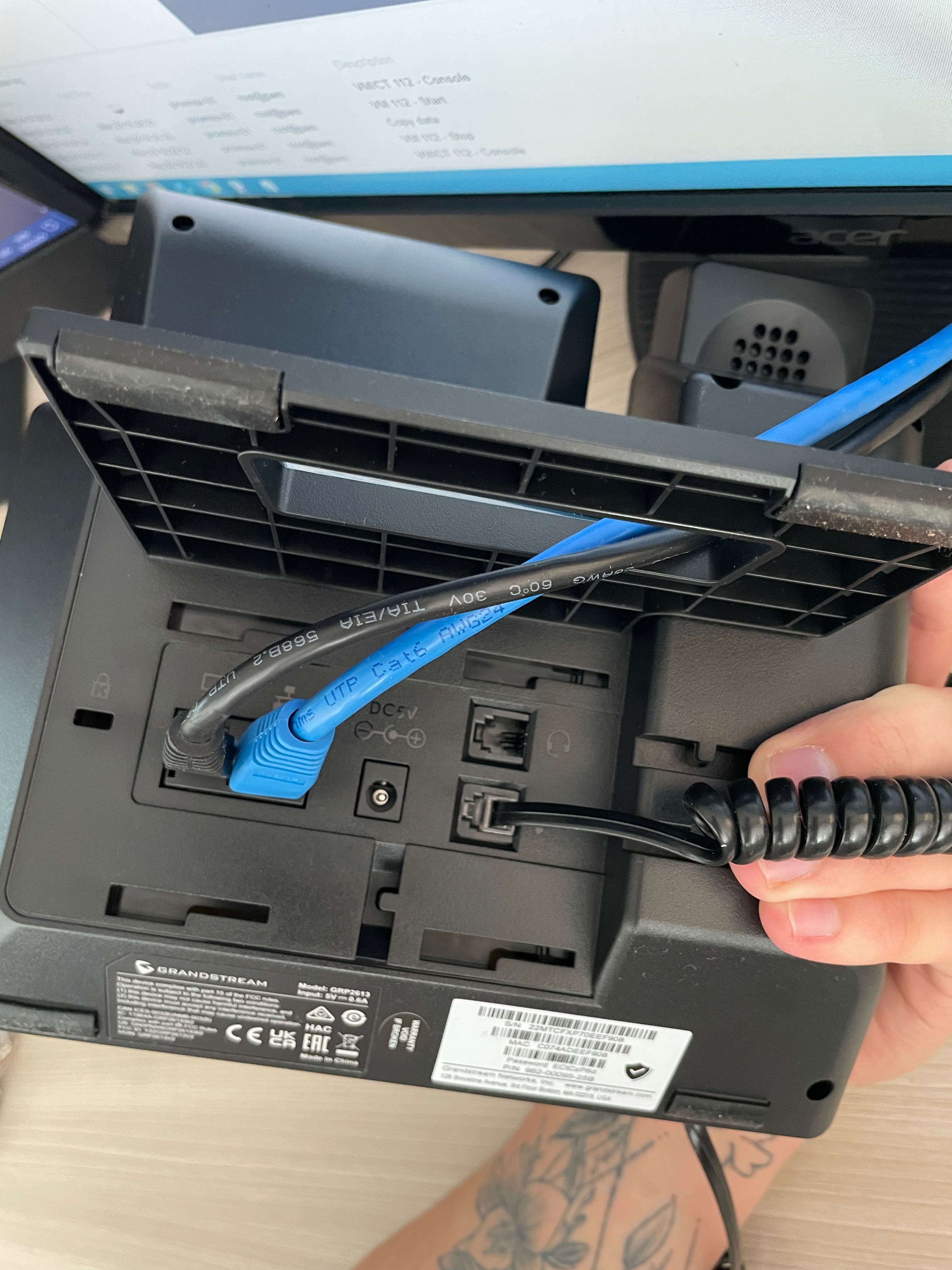 IP телефон Grandstream GRP2613 черный
