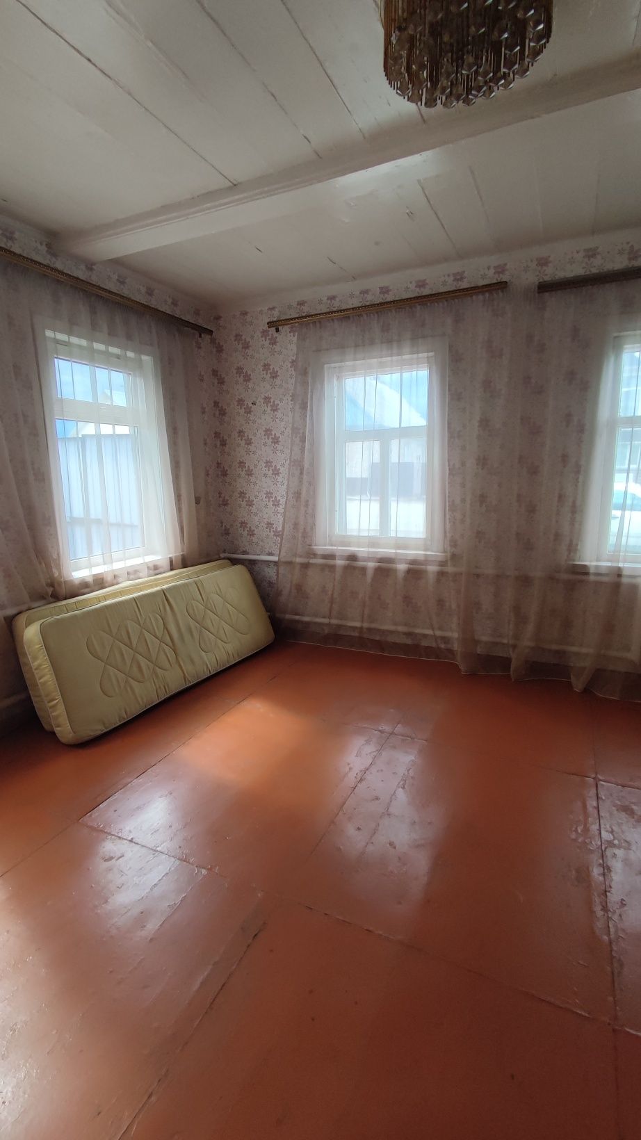 Продам 3 комнатный бревенчатый дом, Район Коктобе.
