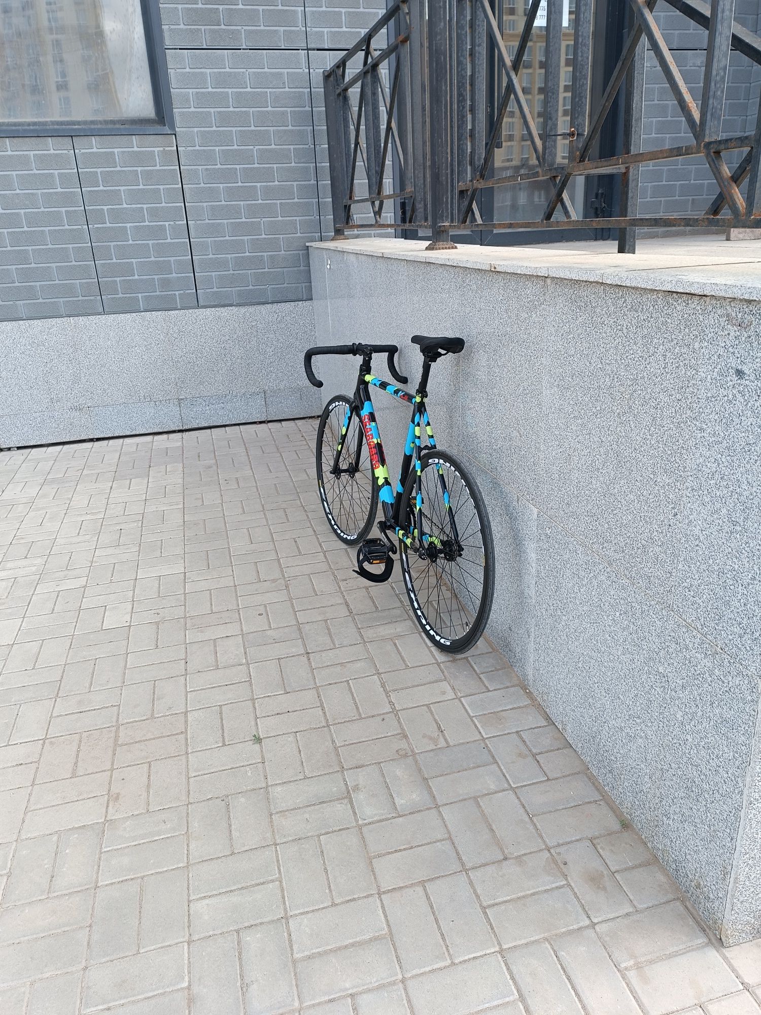 Срочно ! Продаю велосипед SEABOARD FA-01 fixed gear