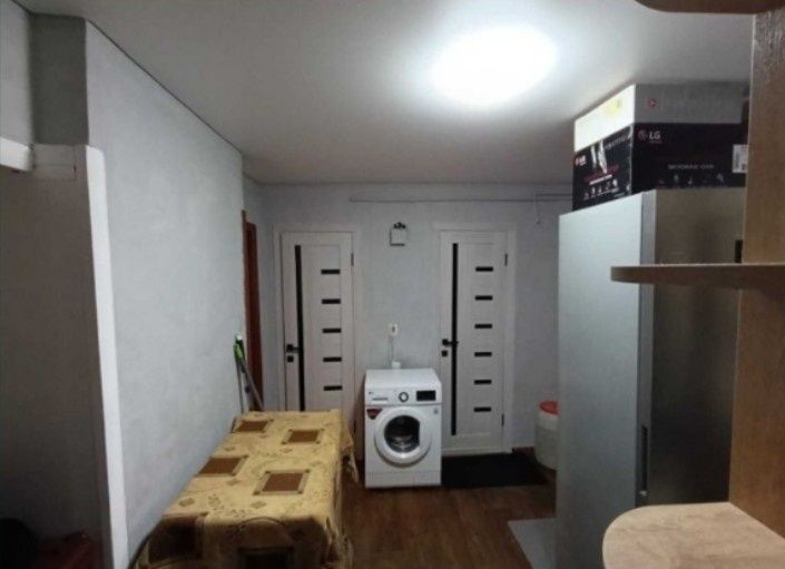 Трёх комнатная квартира в мебельном
