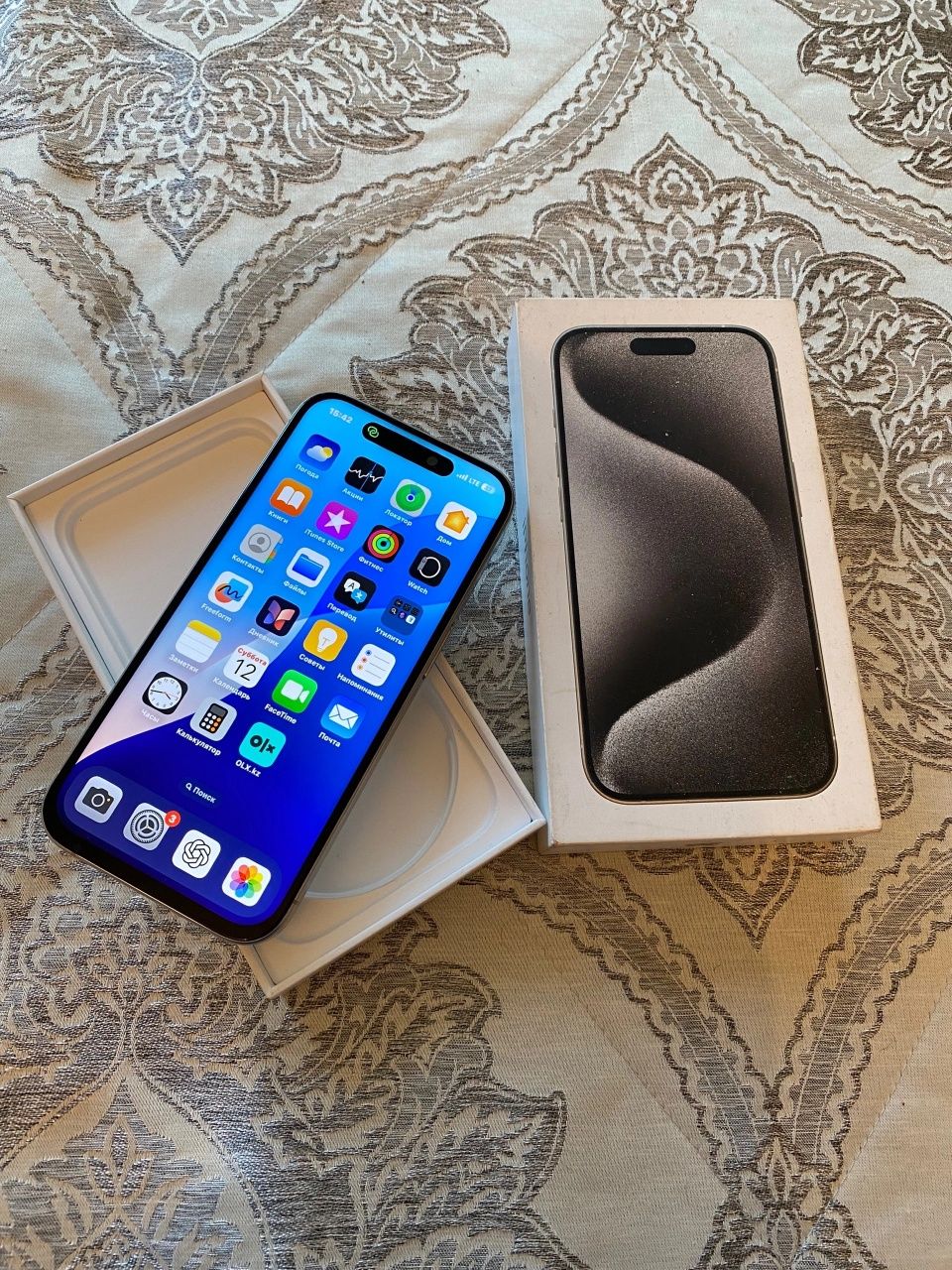 Айфон 15про iphone
