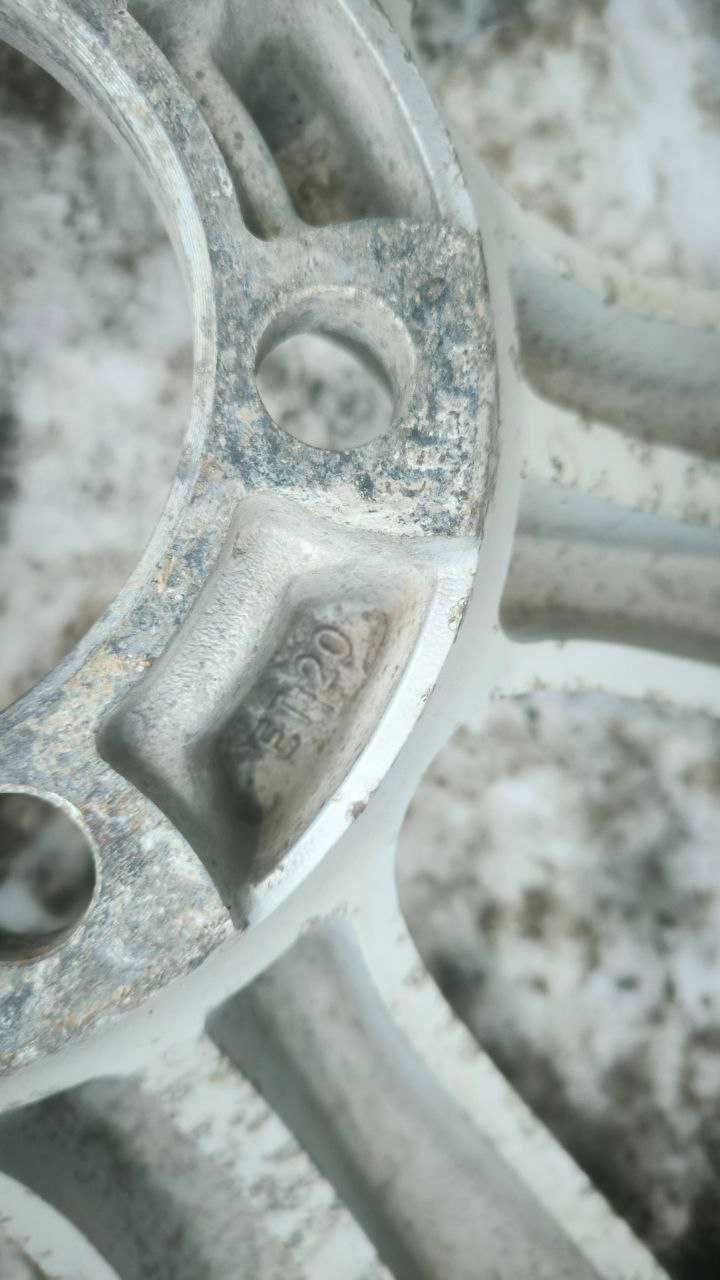 Диск R20 6x139.7 8.5jj et20 на Prado (только один диск)