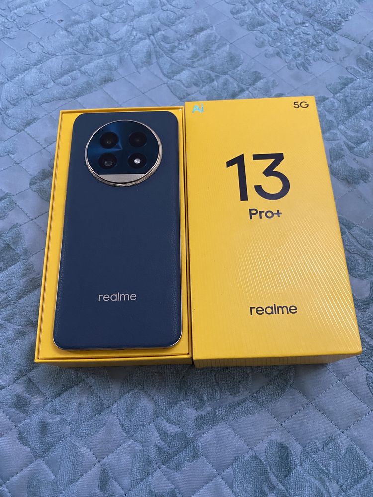 Realme. Note 13 pro plus.  12/512