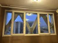 Продам пластиковую балконную раму