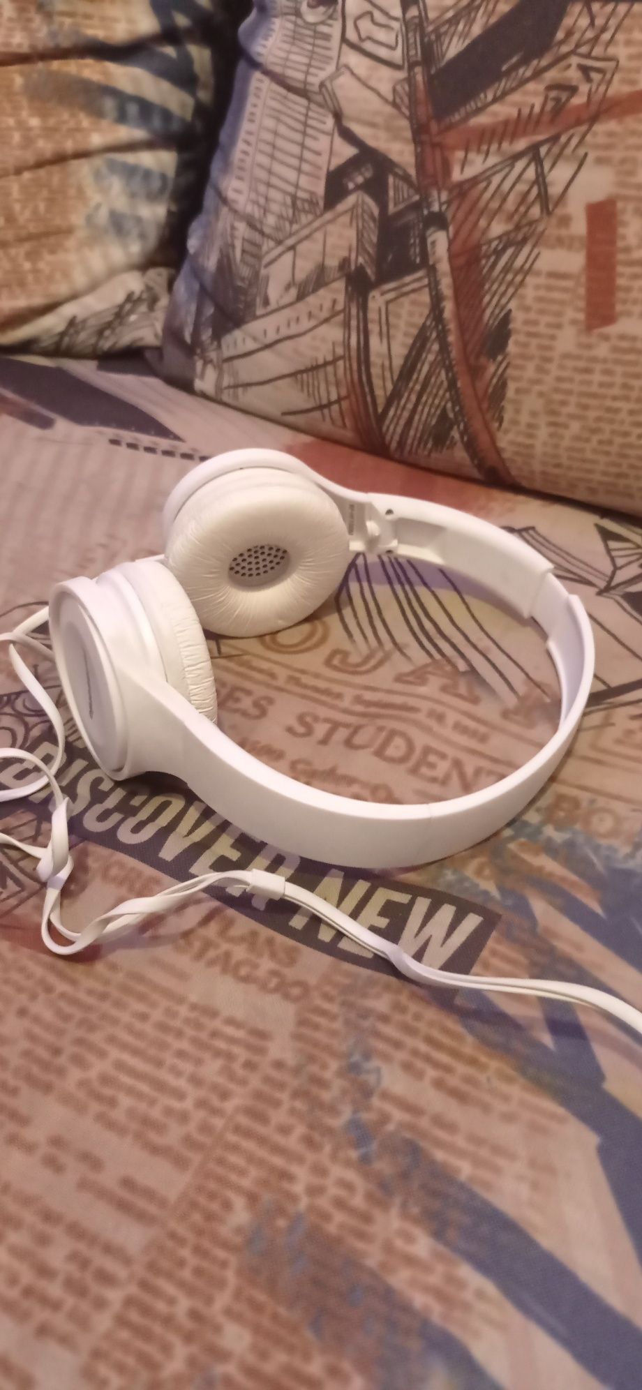 Продам срочно! Наушники Panasonic RP-HF100MGC-W
