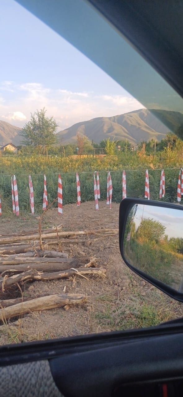 Продам участок на Жандосова