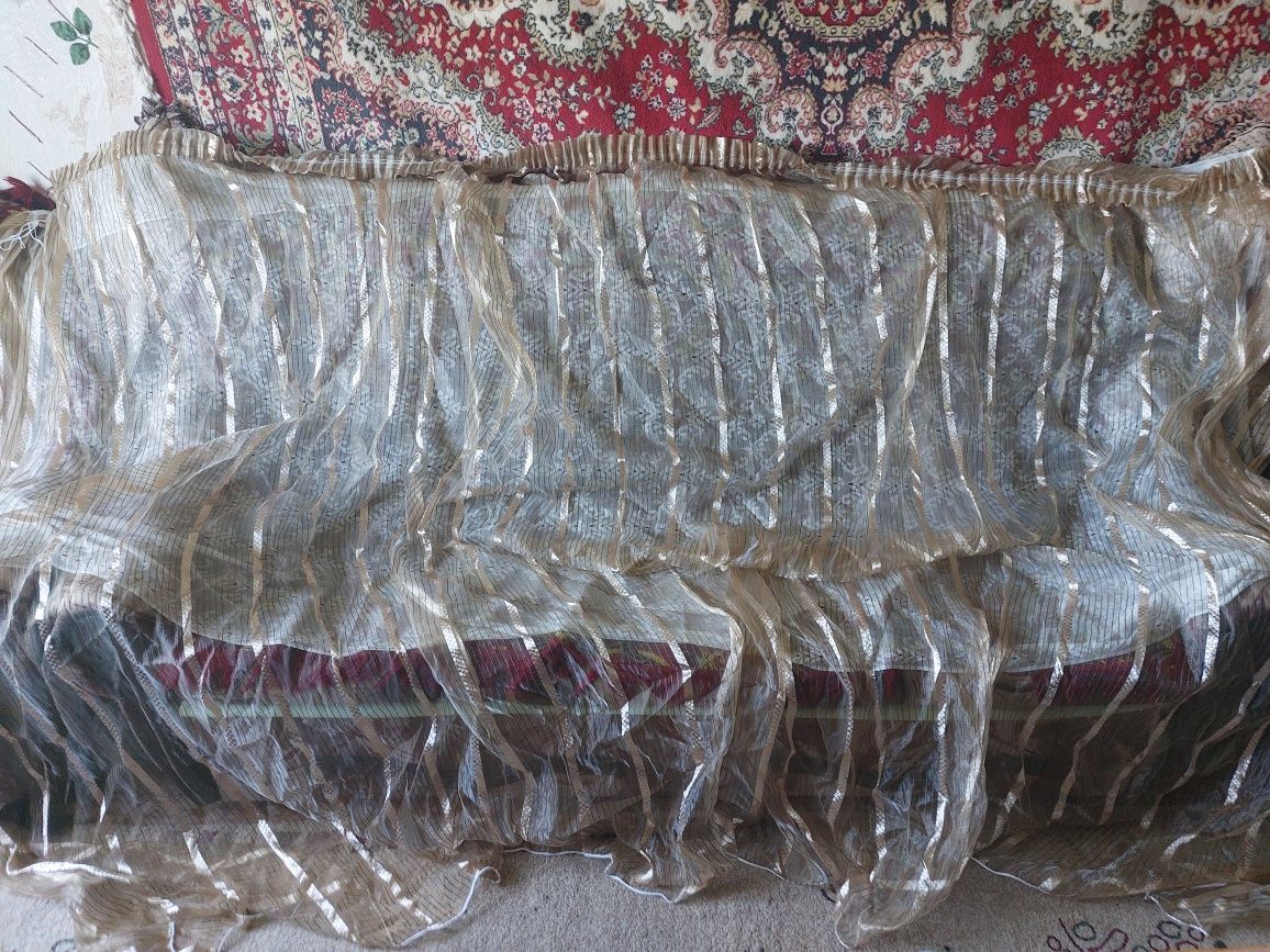 Продам шторы разные туль.