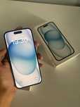 Телефон iPhone 15