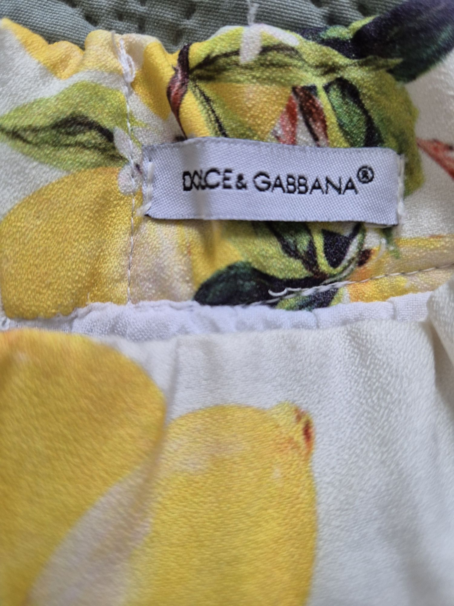 Продам брендовую красивую юбочку D&G