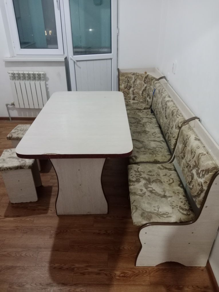 Кухни гарнитур, стуль, стулья