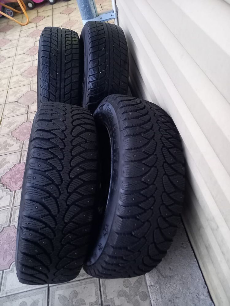 Продам зимие резины с дисками на ауди b4