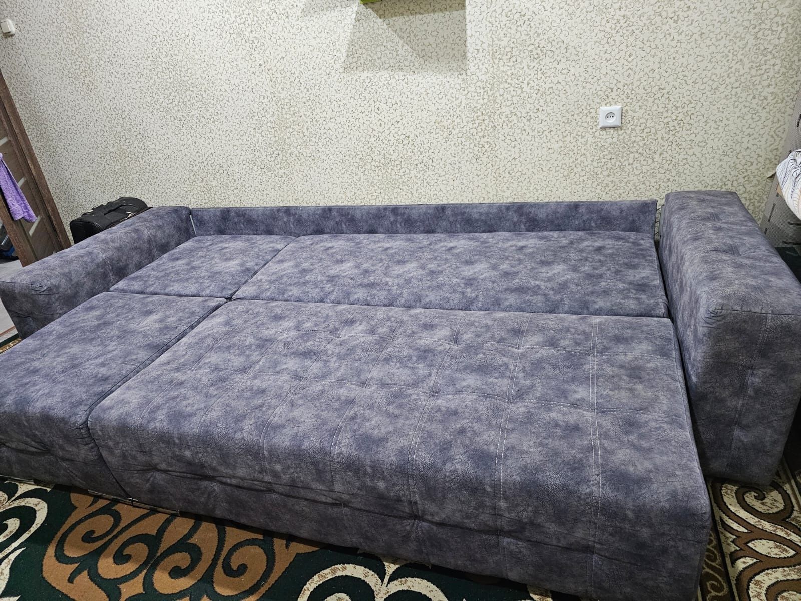 Срочно Продам Диван раскладной