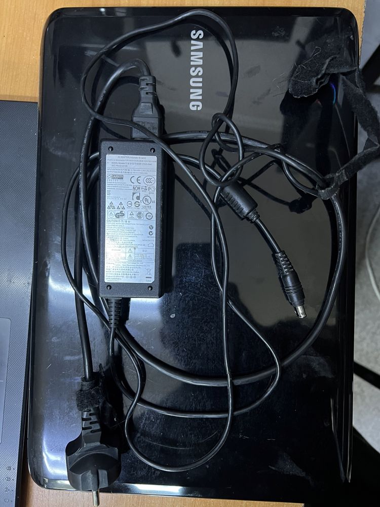 Продается ноутбук samsung