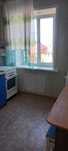 Продам 1 комнатную квартиру  в районе 8 школы на среднем этаже