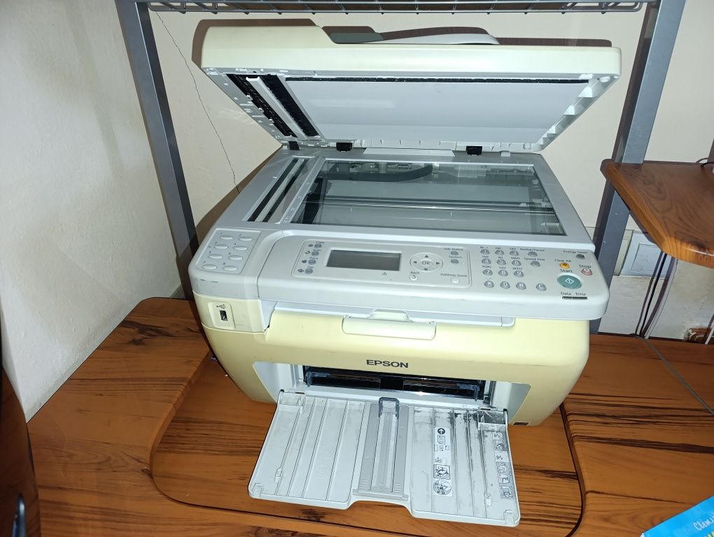 Продам принтер три в одном