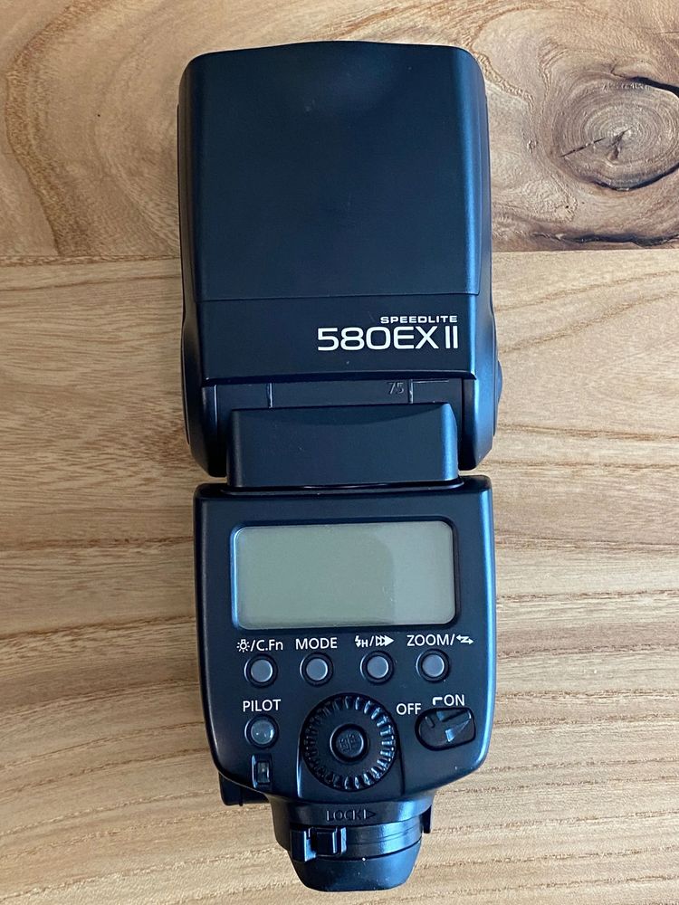 Вспышка Canon 580 ex2