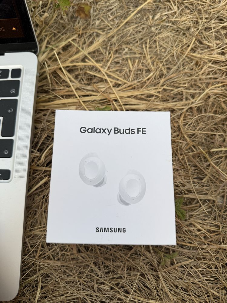 кейс от наушников samsung galaxy buds FE