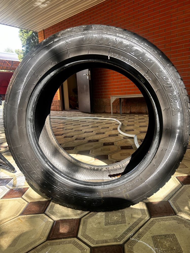 Шины летние 4 штуки dunlop