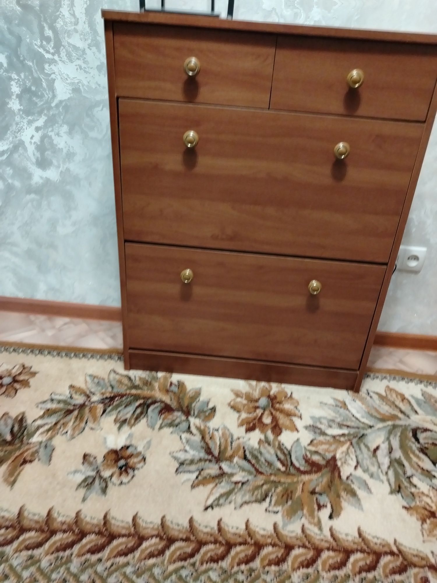 Продам комод для обуви