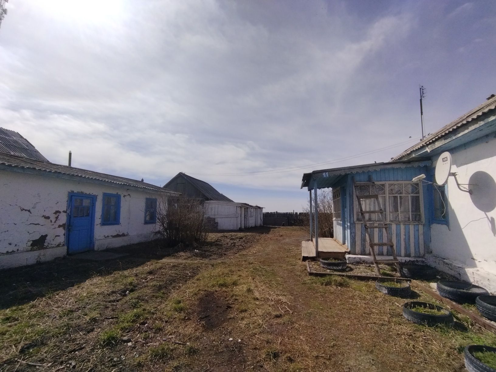 Продам либо Обменяю на авто,  дом в п.Костомар