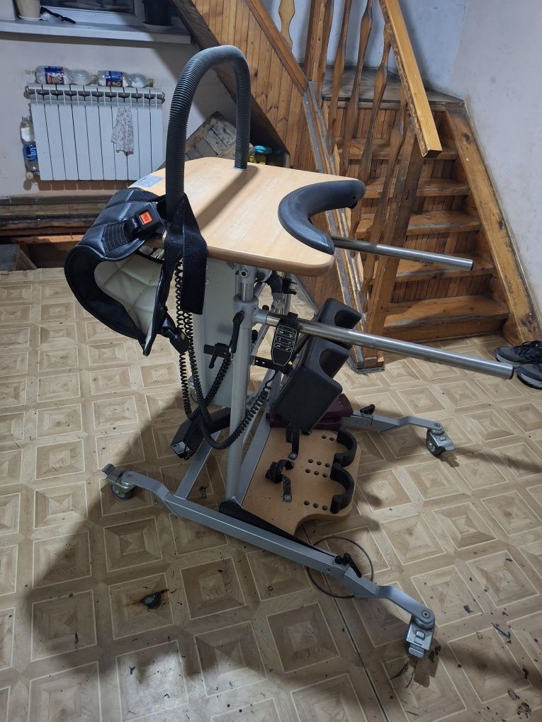 Ходунок для взрослых вертикализатор