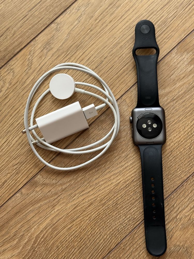 Apple Watch 3 (42mm)