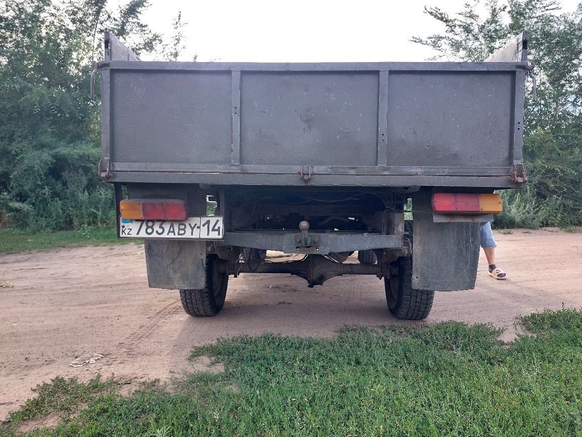 Продам УАЗ 452й головастик