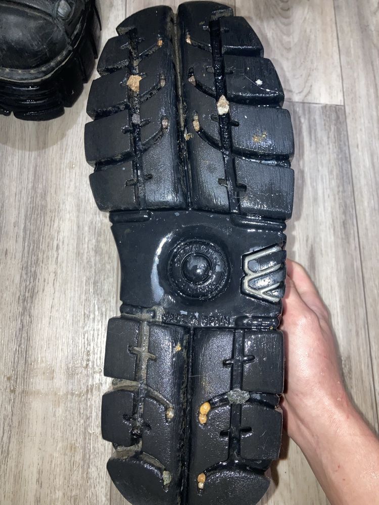 Продам new rock M-120 Б/У (кот не продается)