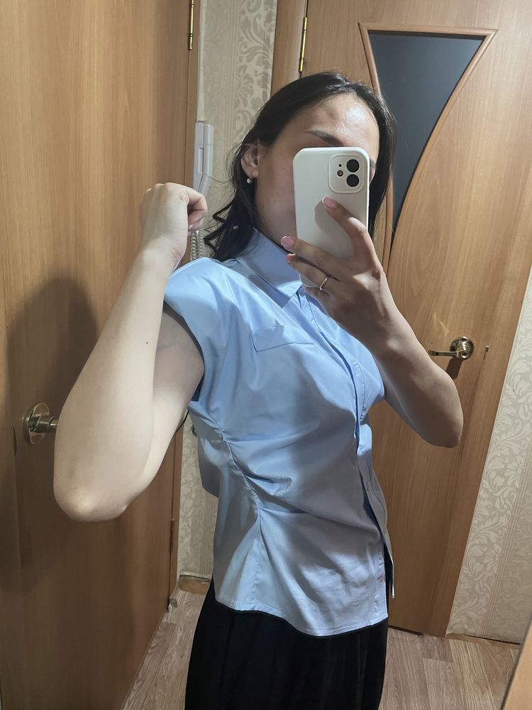 Продам рубашку в отличн состоянии