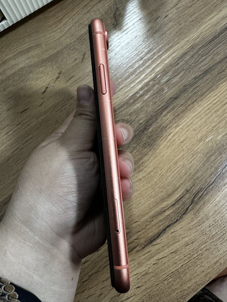 Iphone xr 128гб с коробкой