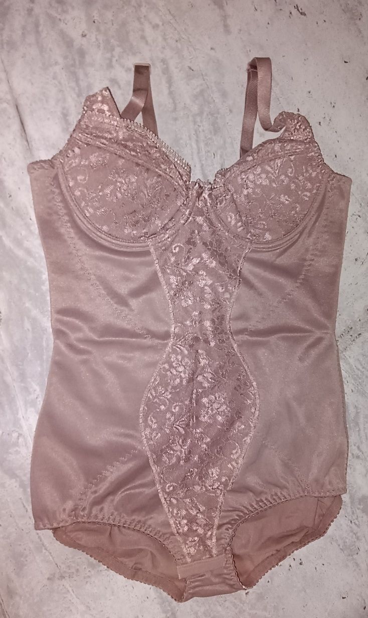 Корсет утягивающий Mila Vitsa 80C/106 см.