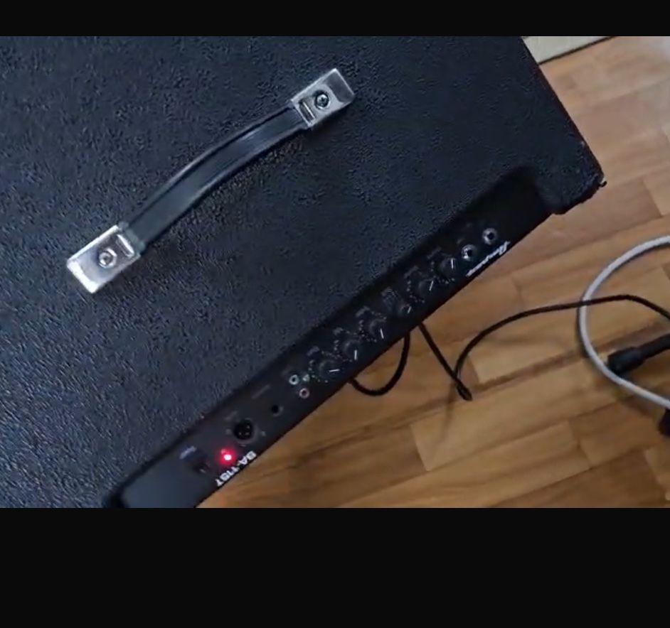 Ampeg BA-115 t :