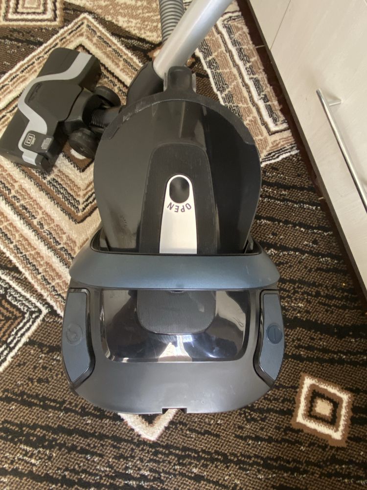 Продам пылесос Tefal
