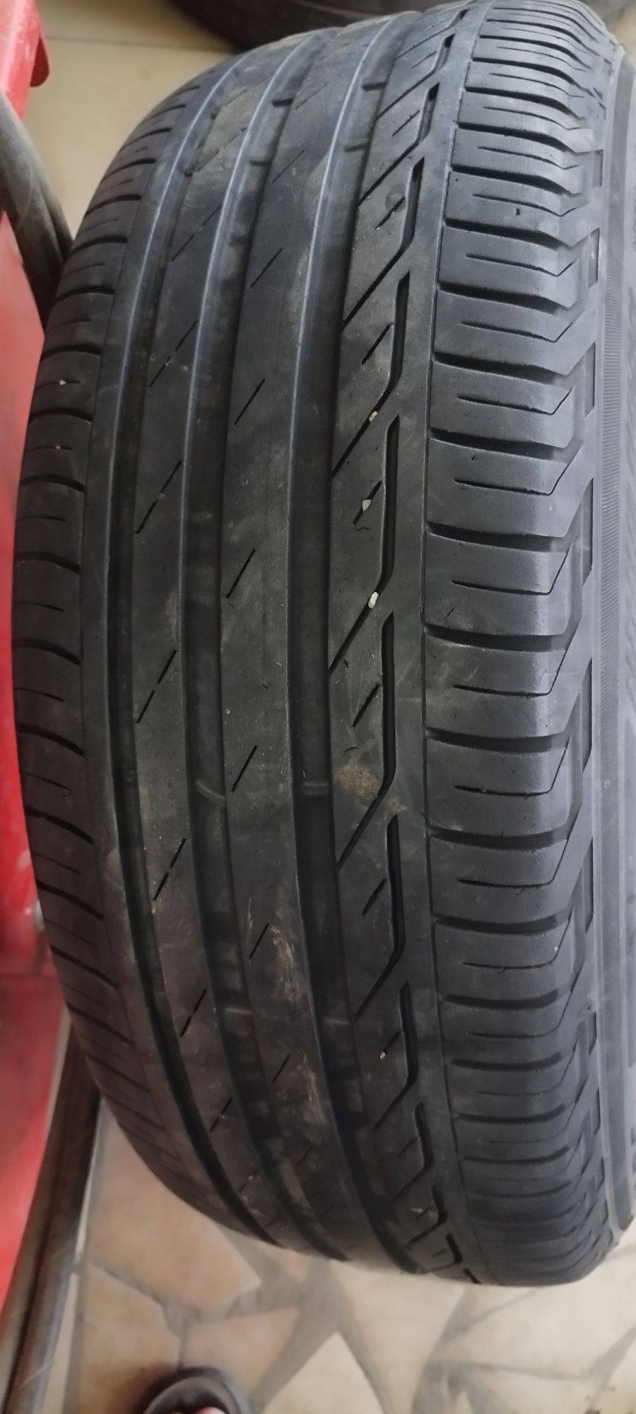 Продам 1шт летнюю шину 215/60/16