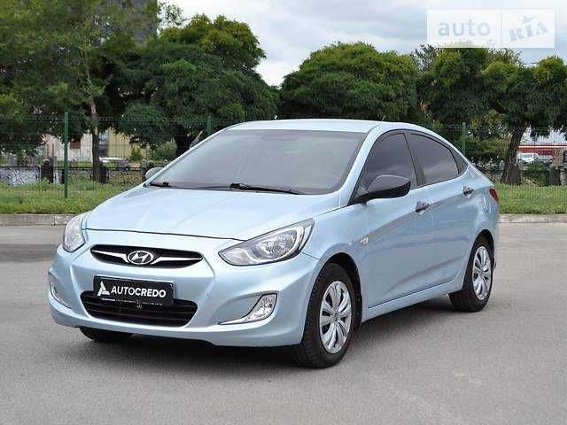 Крепления заднего бампера на  Hyundai Accent 11-/Хендай Акцент 11-