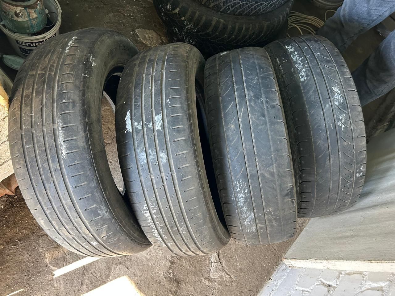 Покрышки разные р15 р16