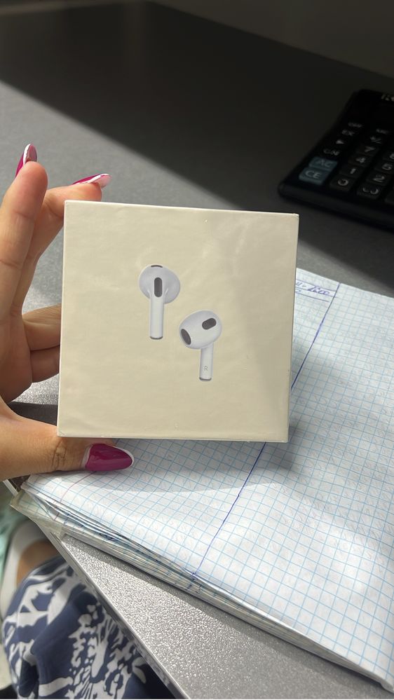 Наушник AirPods3 сатылады