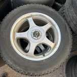 Диски с резиной R16, Toyo 215/65 R16, 5/114.3 из Японии