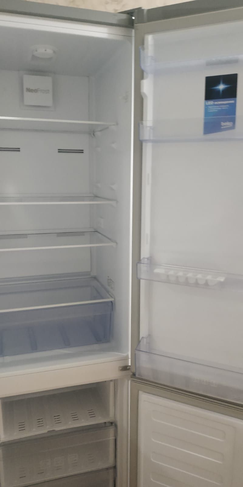 Продам холодильник