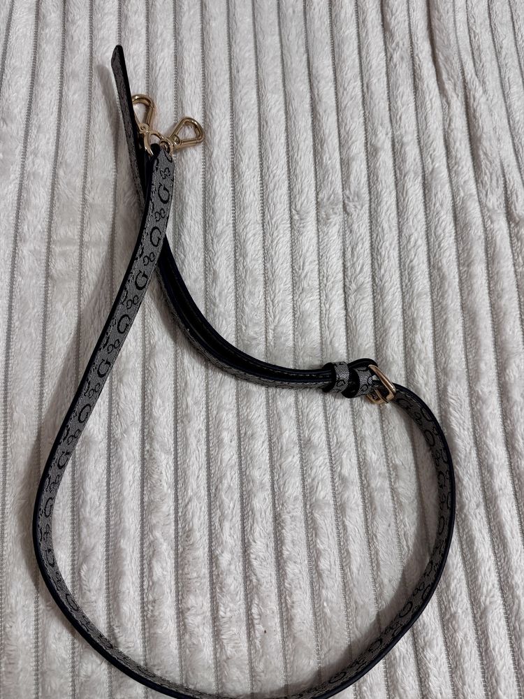 Сумка Guess черная