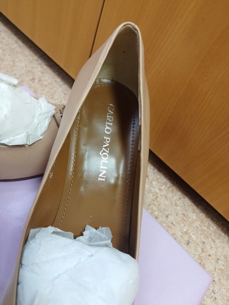 Продаю туфли, из Италии