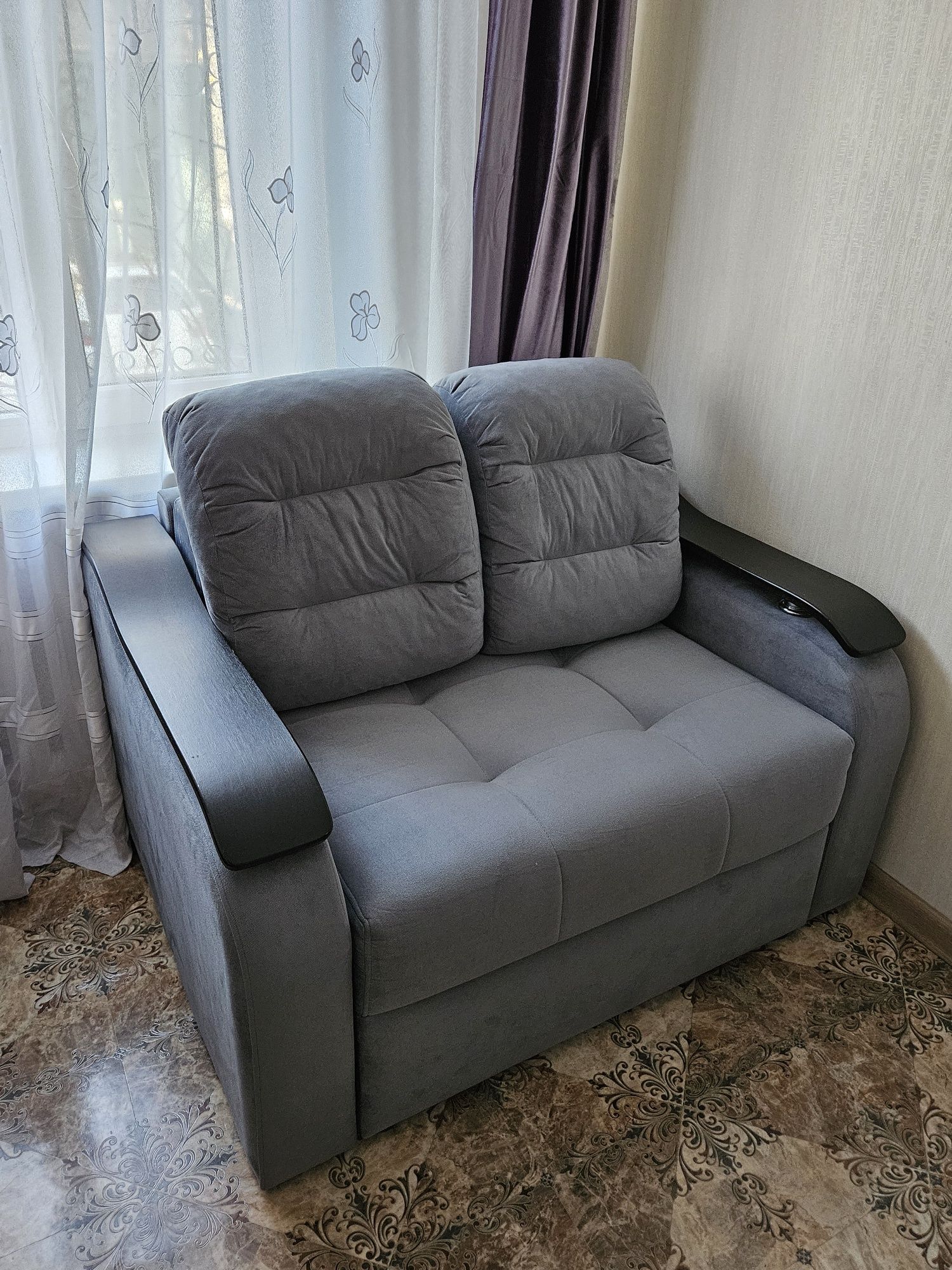 Раскладной диван-кровать