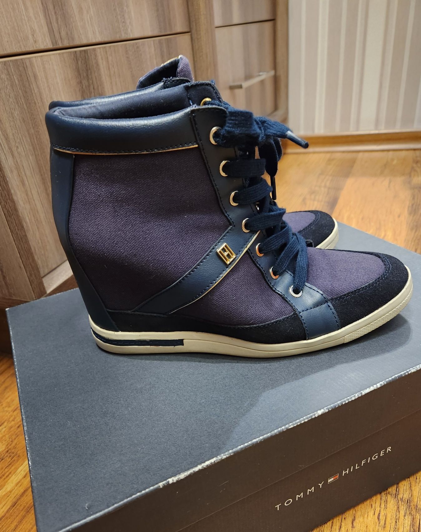 Ботильоны Tommy Hilfiger