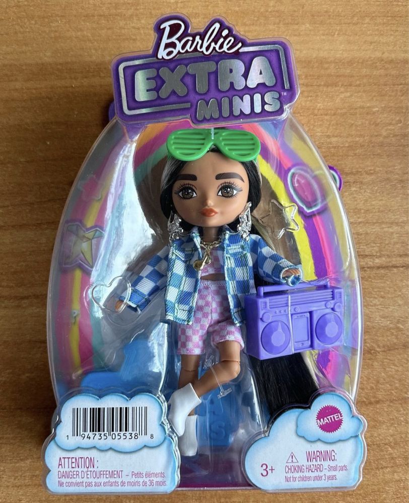 Куклы Barbie Extra minis. Барби Экстра мини (по 12 500 каждая)