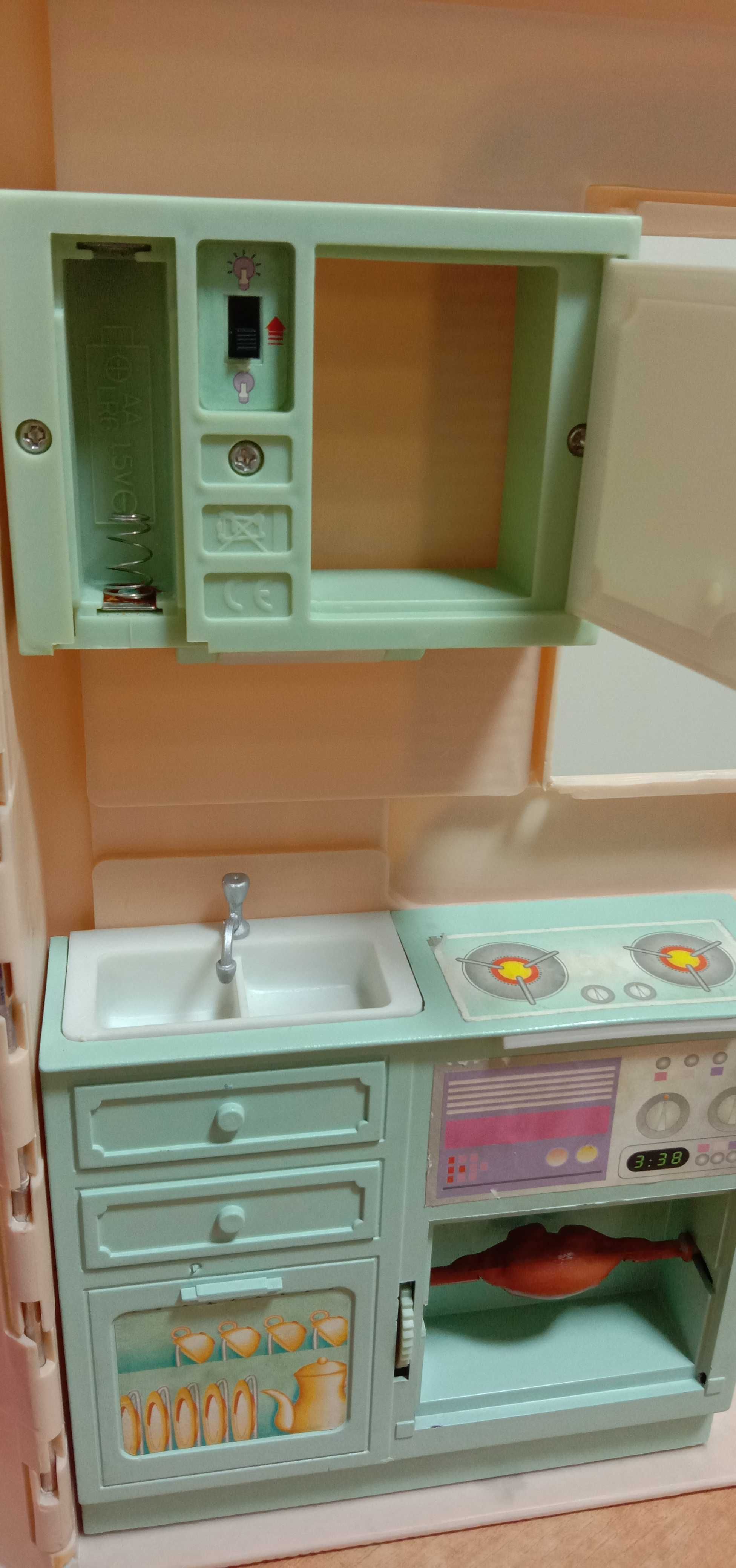 Игрушечный домик