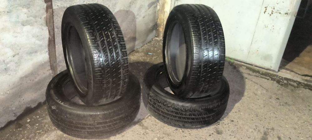 Продам летнюю резину 255/55 R18
