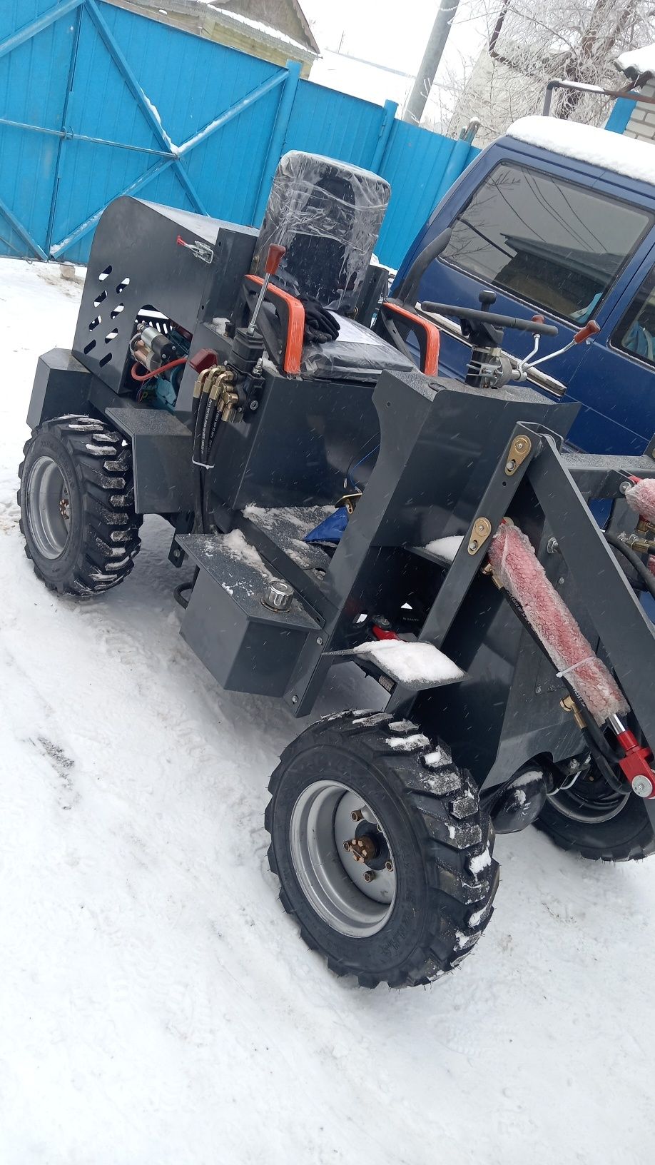 Продам минипогрузчик