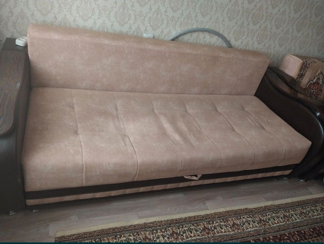Диван для гостинной
